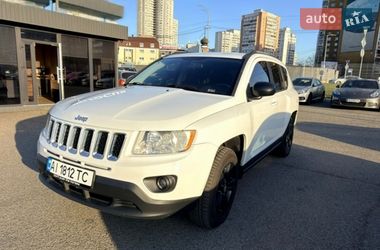 Внедорожник / Кроссовер Jeep Compass 2011 в Киеве