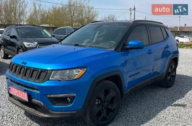 Внедорожник / Кроссовер Jeep Compass 2018 в Дубно