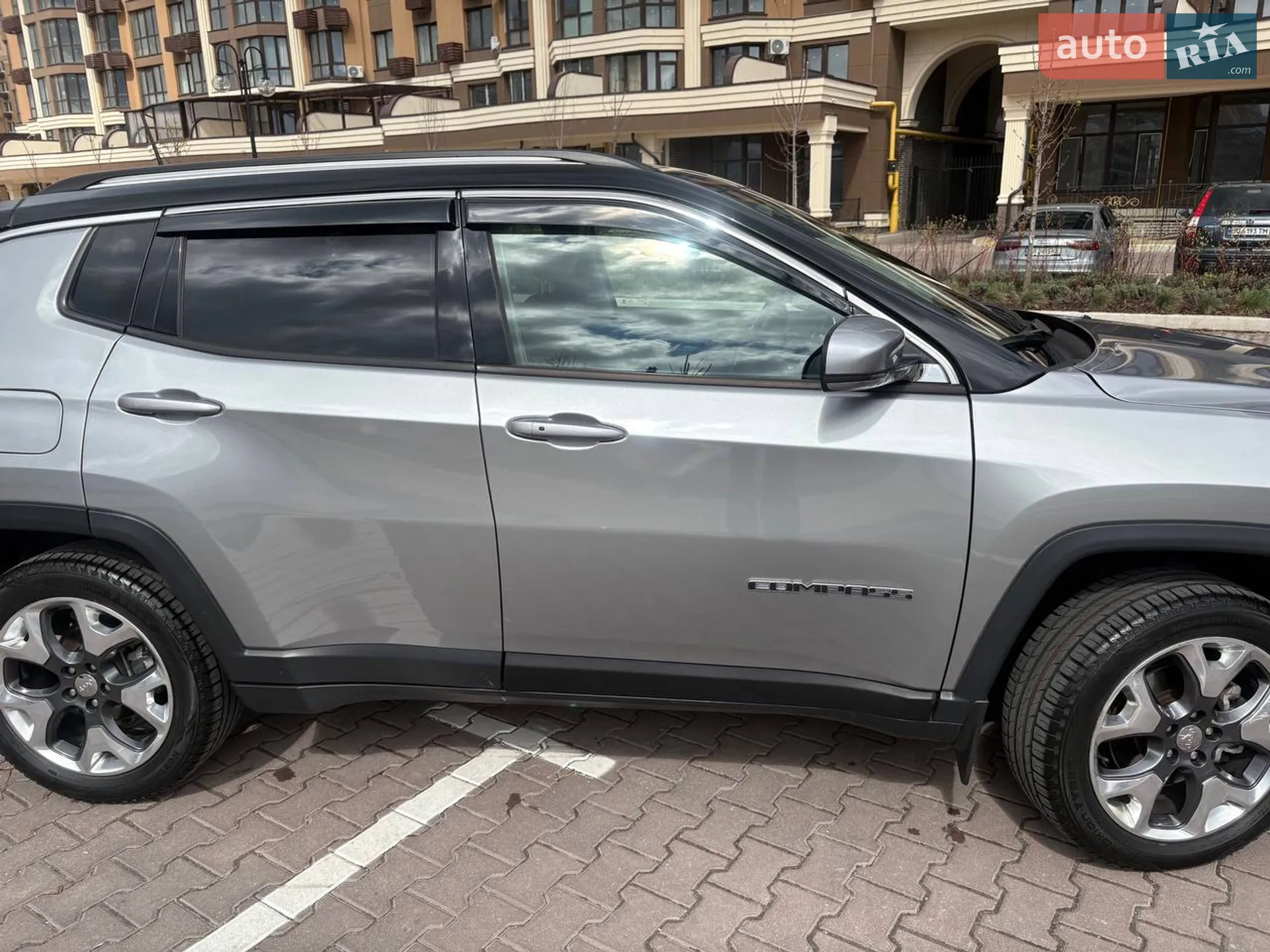 2020 Jeep Compass - мініатюра 10