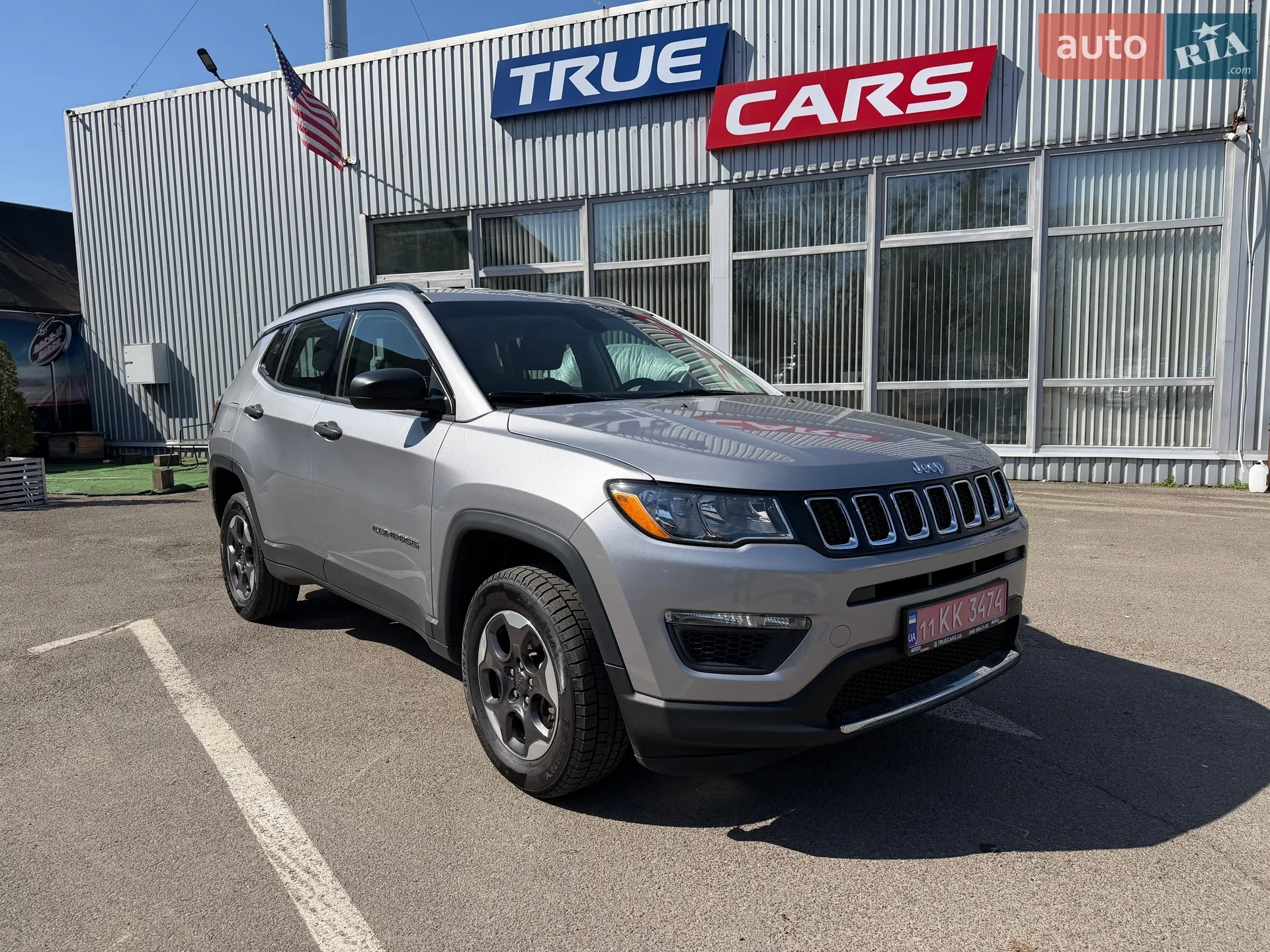 2018 Jeep Compass - фото 1