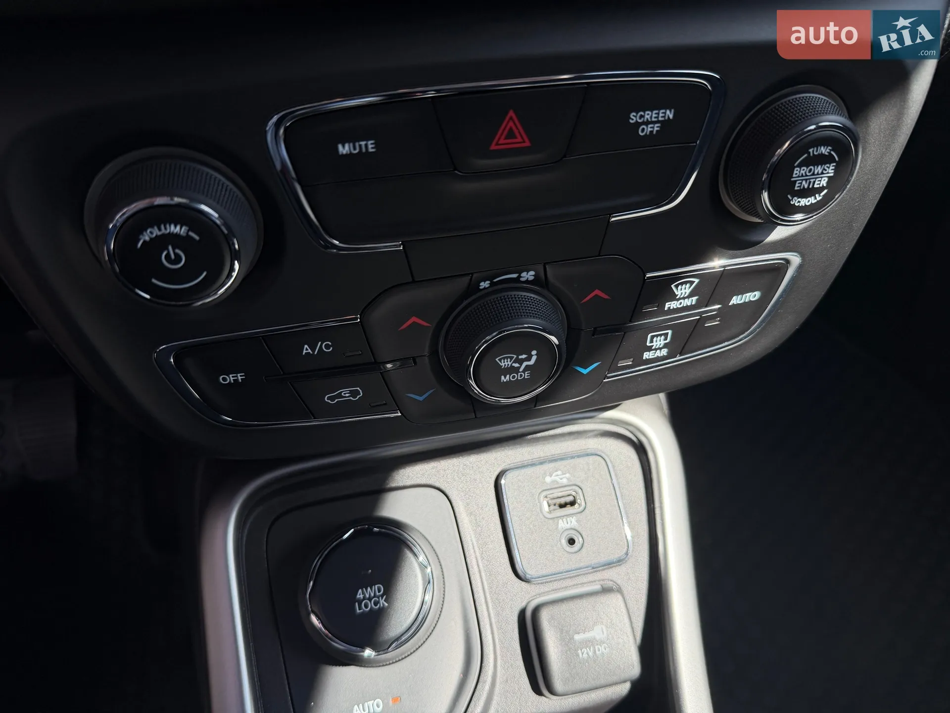 2018 Jeep Compass - мініатюра 8