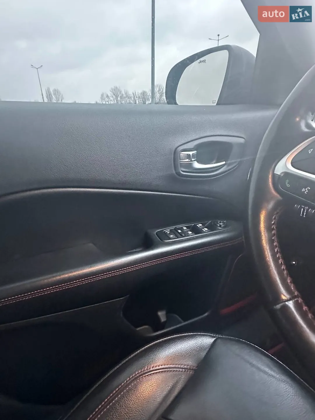 2020 Jeep Compass - мініатюра 16