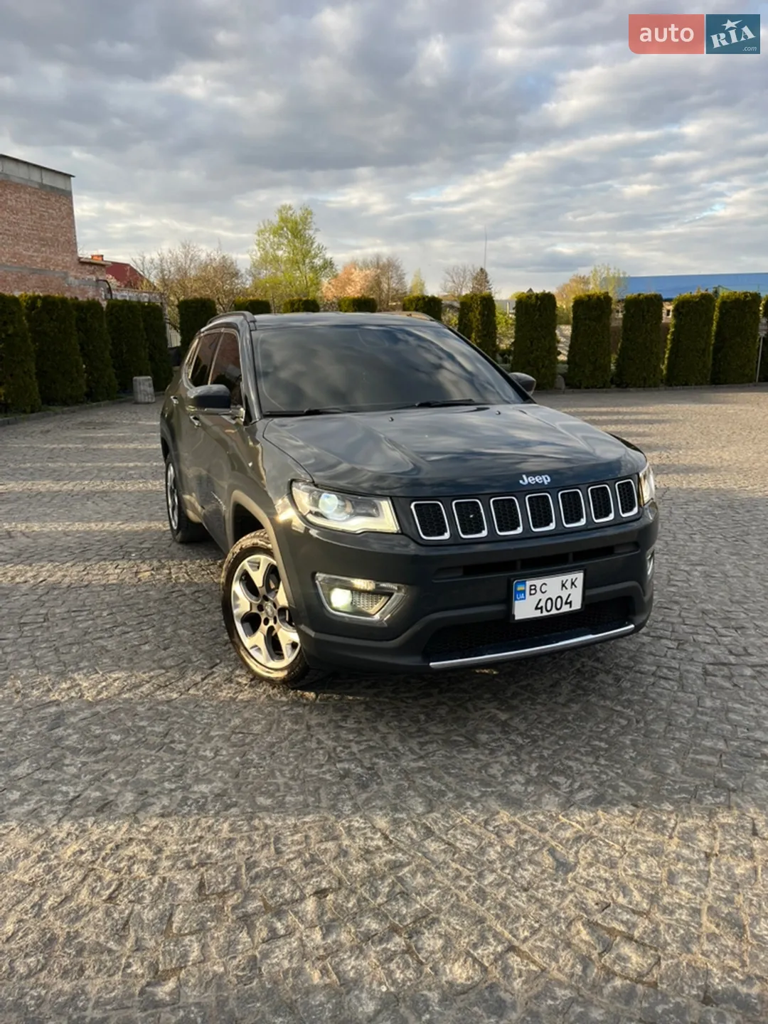 2017 Jeep Compass - мініатюра 3