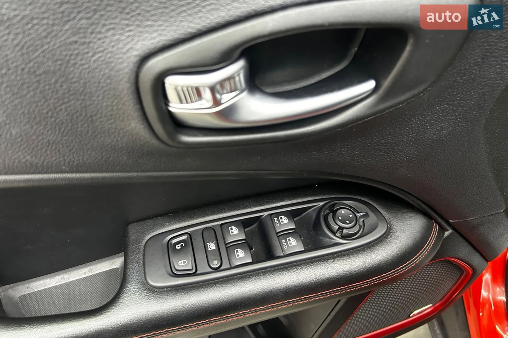 2019 Jeep Compass - мініатюра 18