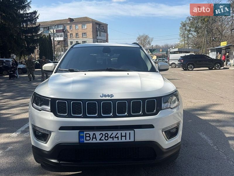 Позашляховик / Кросовер Jeep Compass 2017 в Києві