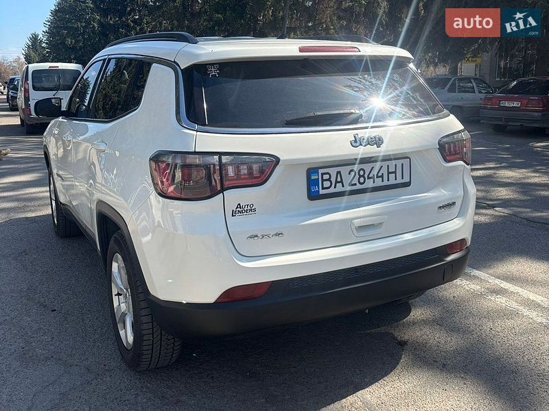 Позашляховик / Кросовер Jeep Compass 2017 в Києві