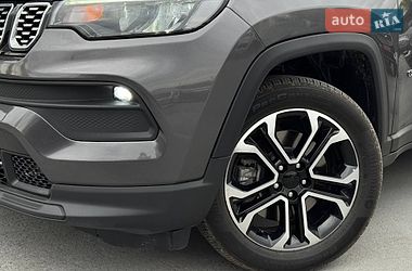 Внедорожник / Кроссовер Jeep Compass 2023 в Ровно