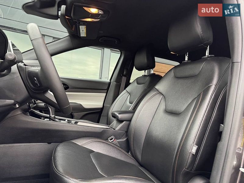 Внедорожник / Кроссовер Jeep Compass 2023 в Ровно
