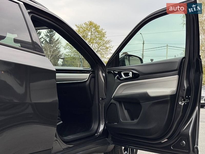 Внедорожник / Кроссовер Jeep Compass 2023 в Ровно