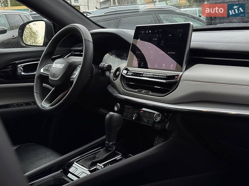 Внедорожник / Кроссовер Jeep Compass 2023 в Ровно