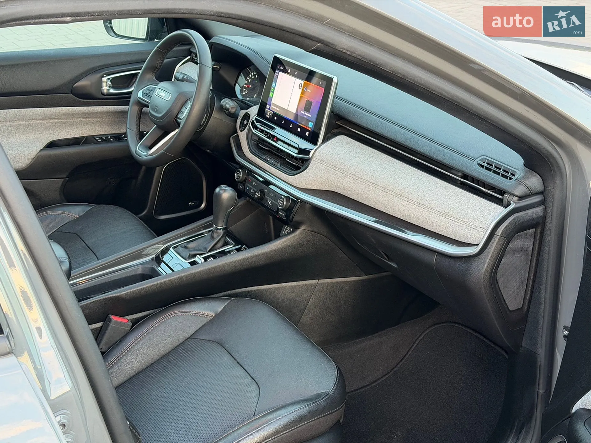 2023 Jeep Compass - мініатюра 16