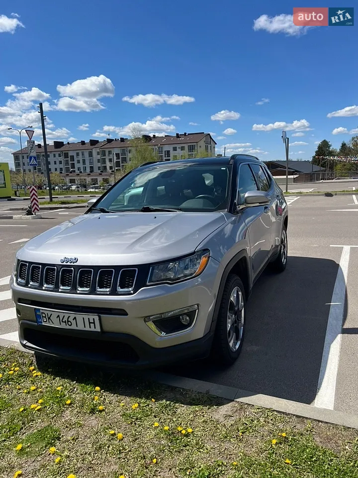 2017 Jeep Compass - мініатюра 16