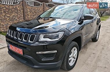 Внедорожник / Кроссовер Jeep Compass 2017 в Кременчуге