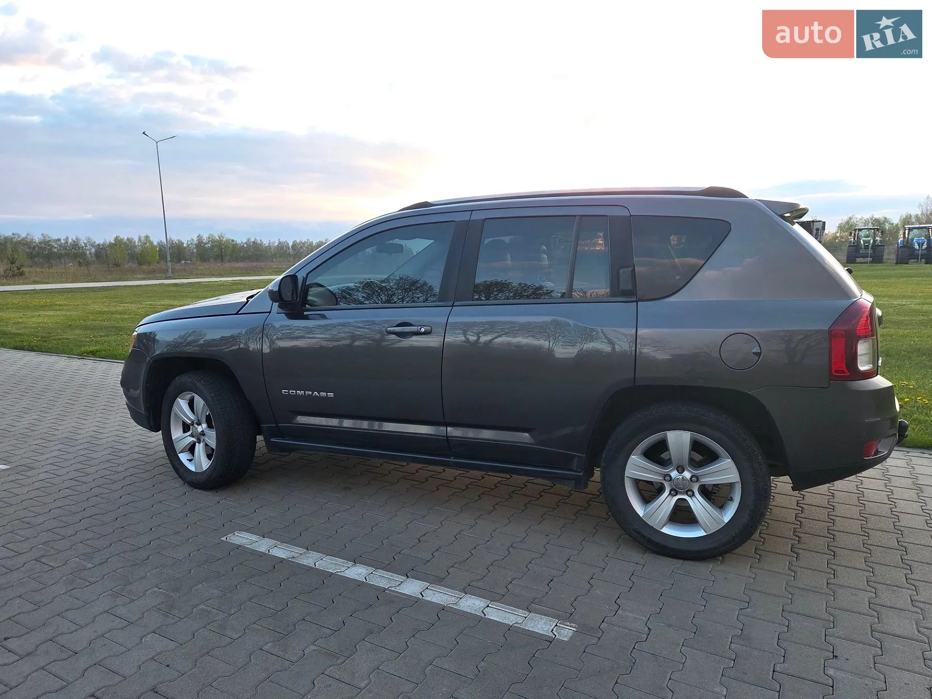 2014 Jeep Compass - мініатюра 4