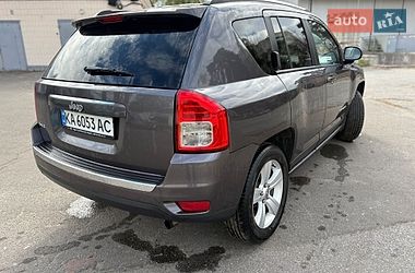 Внедорожник / Кроссовер Jeep Compass 2015 в Киеве