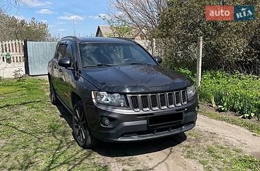 Внедорожник / Кроссовер Jeep Compass 2016 в Киеве