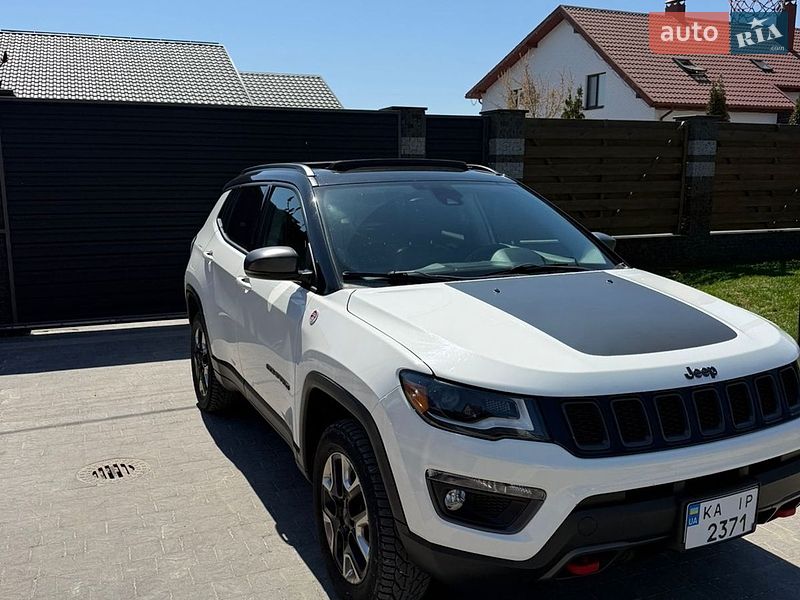 Внедорожник / Кроссовер Jeep Compass 2017 в Житомире