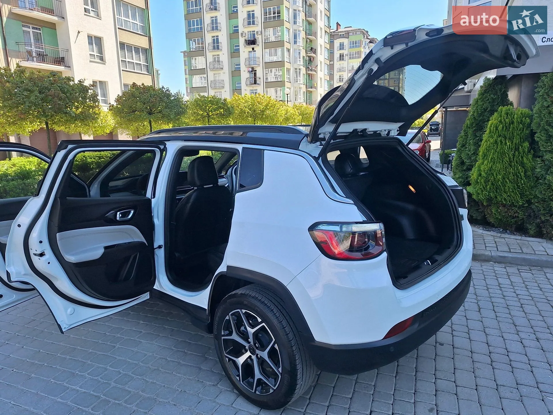 2024 Jeep Compass - мініатюра 27