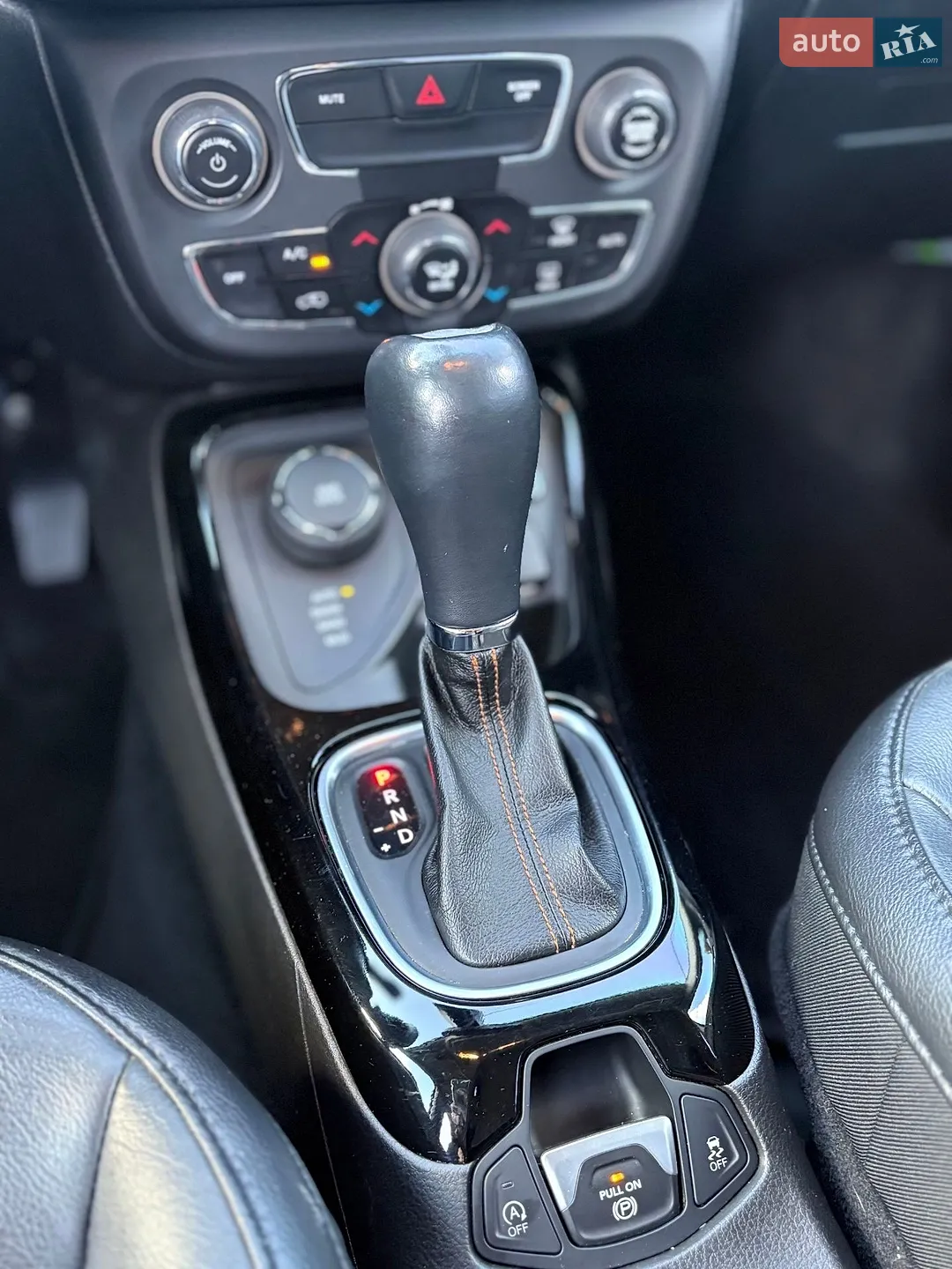 2017 Jeep Compass - мініатюра 14