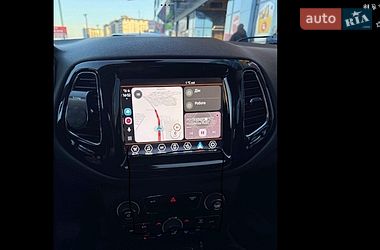 Внедорожник / Кроссовер Jeep Compass 2017 в Киеве