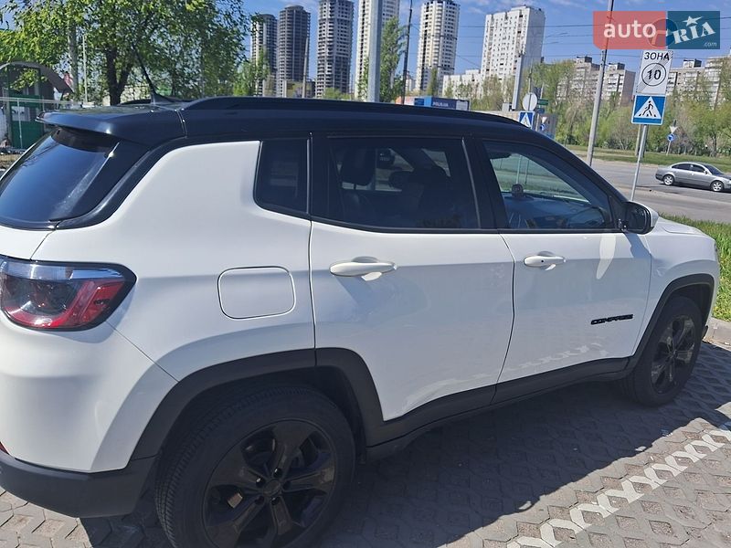 Позашляховик / Кросовер Jeep Compass 2020 в Києві