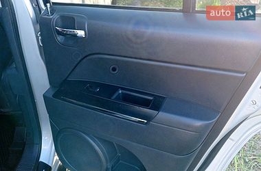 Внедорожник / Кроссовер Jeep Compass 2011 в Козельщине