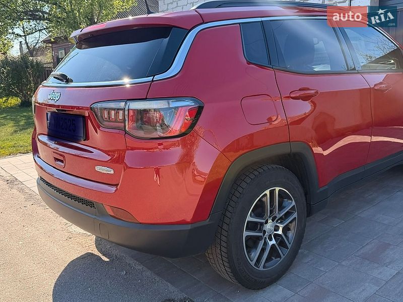 Внедорожник / Кроссовер Jeep Compass 2017 в Чернигове