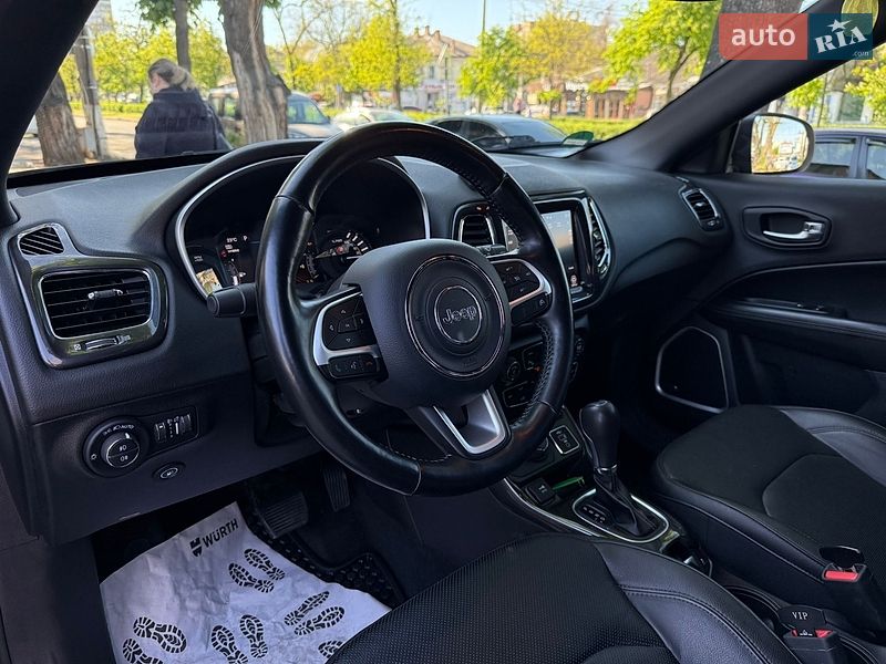 Внедорожник / Кроссовер Jeep Compass 2020 в Николаеве