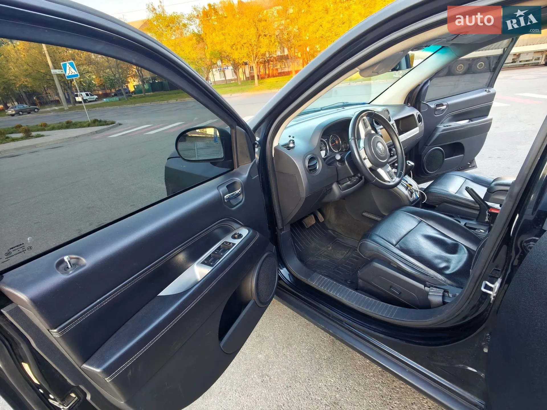2016 Jeep Compass - мініатюра 6
