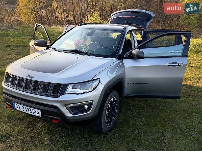 Внедорожник / Кроссовер Jeep Compass 2020 в Харькове