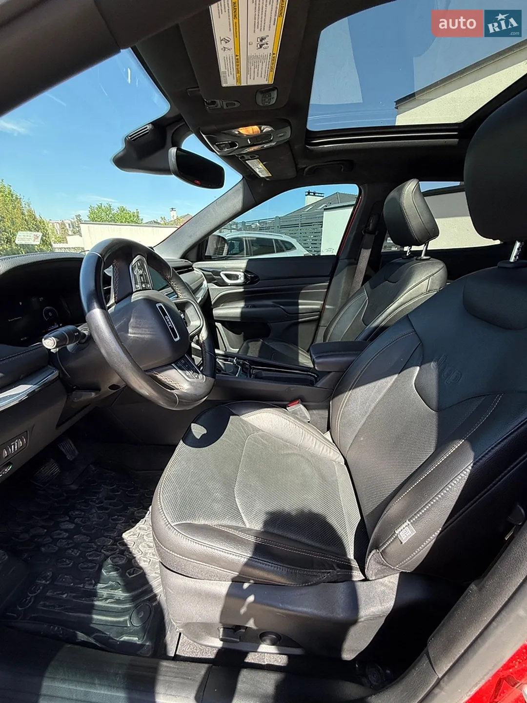 2022 Jeep Compass - мініатюра 17