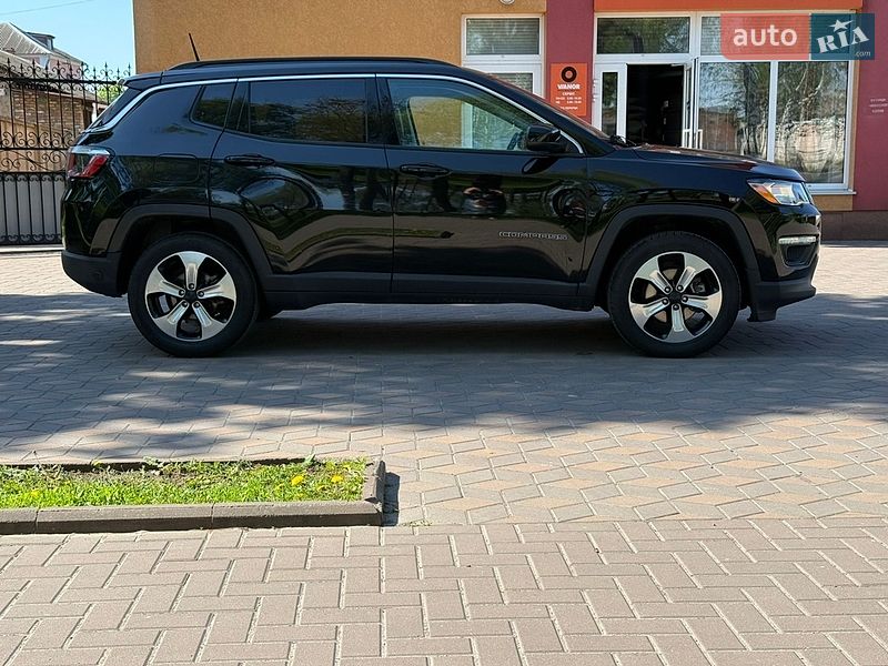 Внедорожник / Кроссовер Jeep Compass 2017 в Лубнах