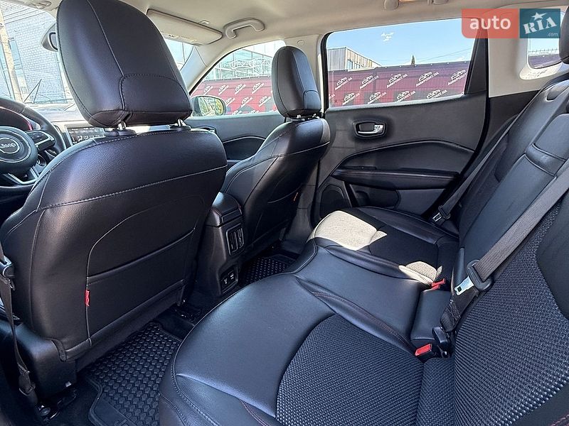 Внедорожник / Кроссовер Jeep Compass 2019 в Сумах