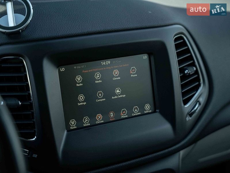 Позашляховик / Кросовер Jeep Compass 2019 в Чернівцях