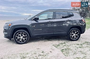 Позашляховик / Кросовер Jeep Compass 2024 в Черкасах