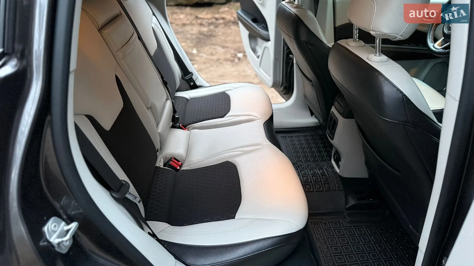 2018 Jeep Compass - мініатюра 22