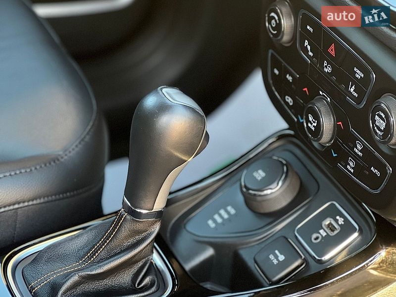 Внедорожник / Кроссовер Jeep Compass 2017 в Харькове
