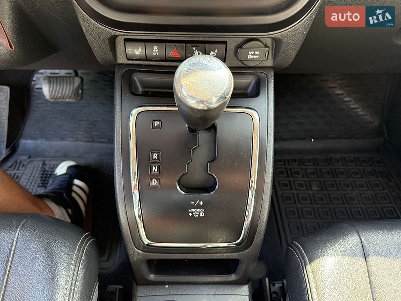 Позашляховик / Кросовер Jeep Compass 2011 в Києві