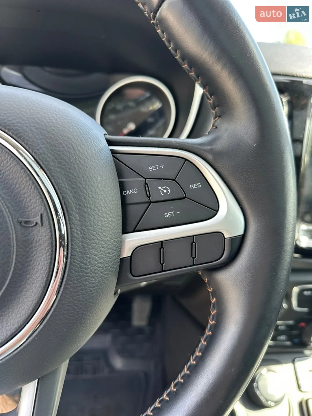 2018 Jeep Compass - мініатюра 27