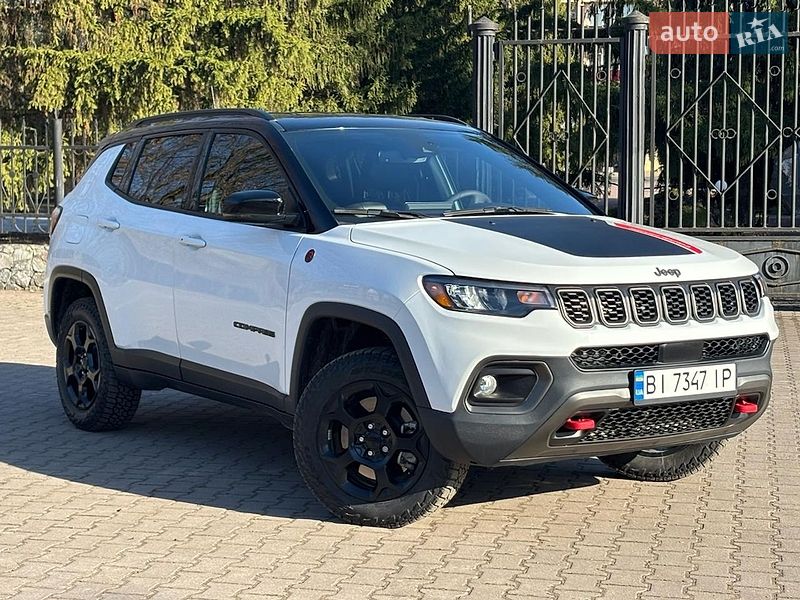Позашляховик / Кросовер Jeep Compass 2024 в Києві фото 4 Позашляховик / Кросовер Jeep Compass 2024 в Києві