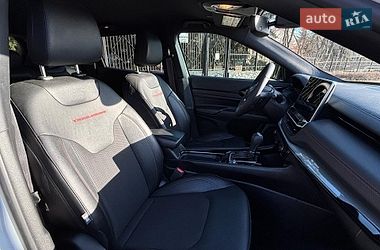 Позашляховик / Кросовер Jeep Compass 2024 в Києві фото 14 Позашляховик / Кросовер Jeep Compass 2024 в Києві
