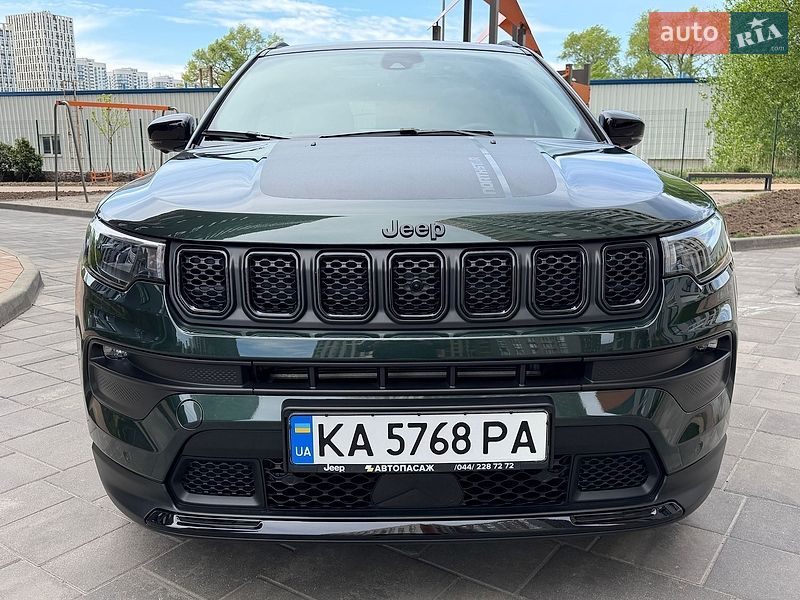 Внедорожник / Кроссовер Jeep Compass 2025 в Киеве