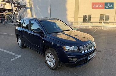 Внедорожник / Кроссовер Jeep Compass 2016 в Киеве