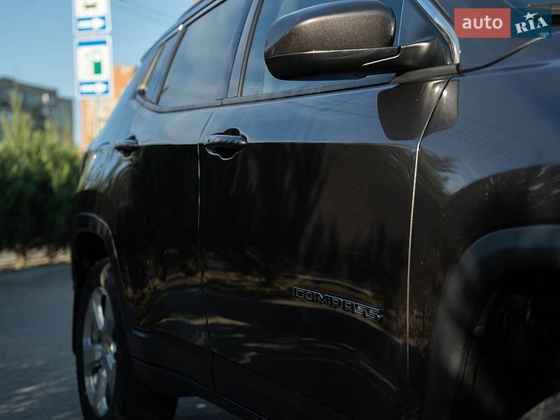 Внедорожник / Кроссовер Jeep Compass 2020 в Полтаве