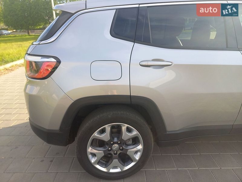 Внедорожник / Кроссовер Jeep Compass 2018 в Черкассах