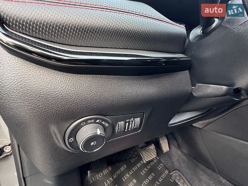Позашляховик / Кросовер Jeep Compass 2023 в Києві