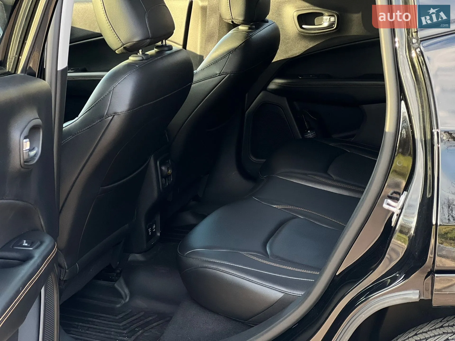 2017 Jeep Compass - мініатюра 47