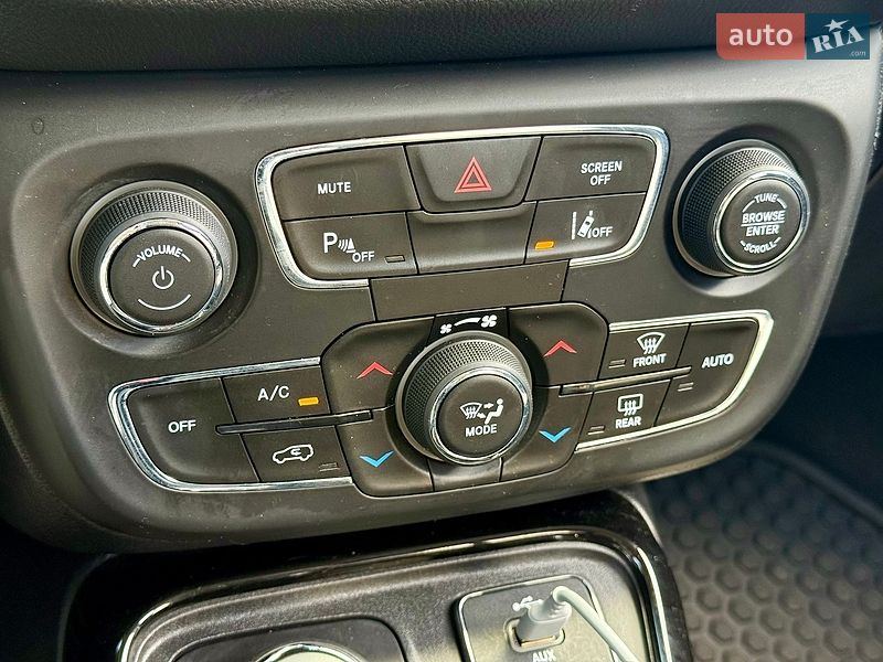 Внедорожник / Кроссовер Jeep Compass 2018 в Харькове
