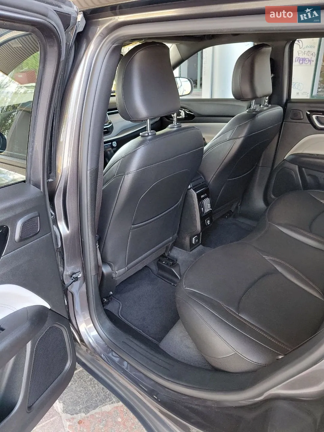 2023 Jeep Compass - мініатюра 13