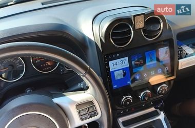 Позашляховик / Кросовер Jeep Compass 2016 в Буську